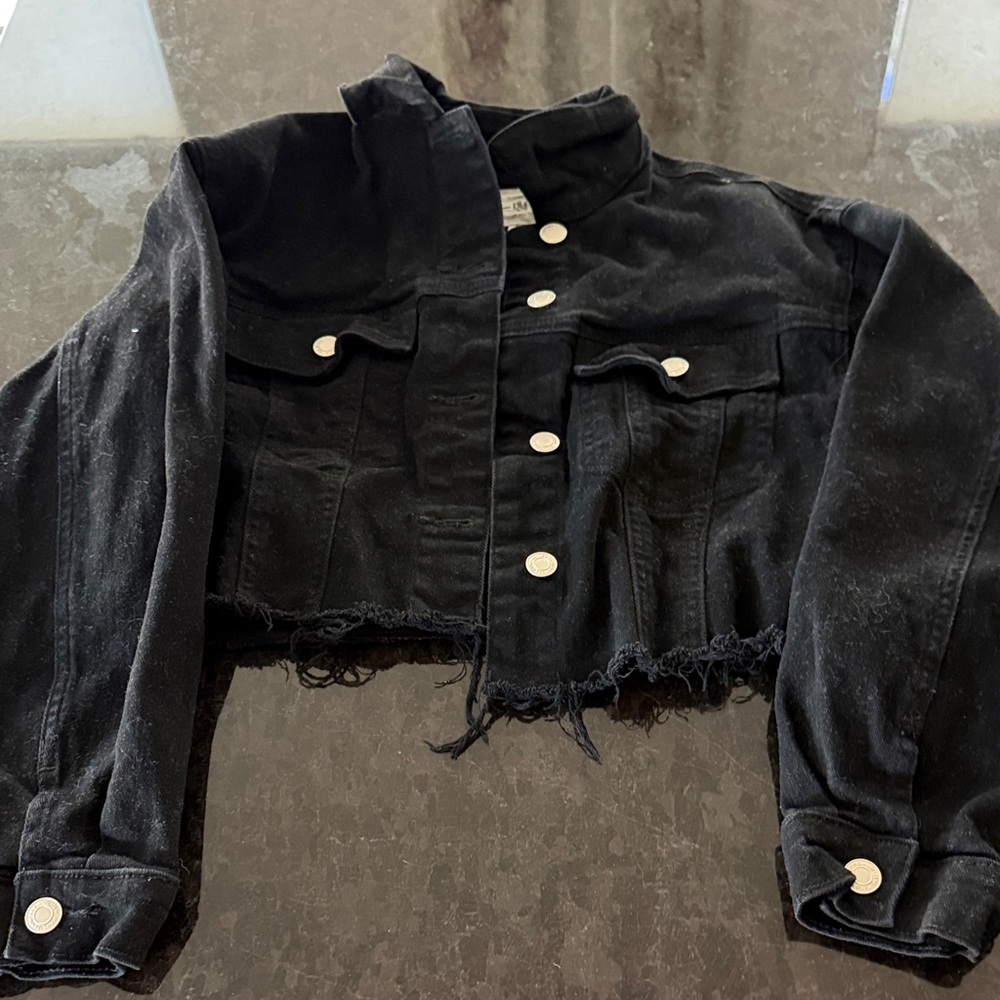 Cropped black denim jacket